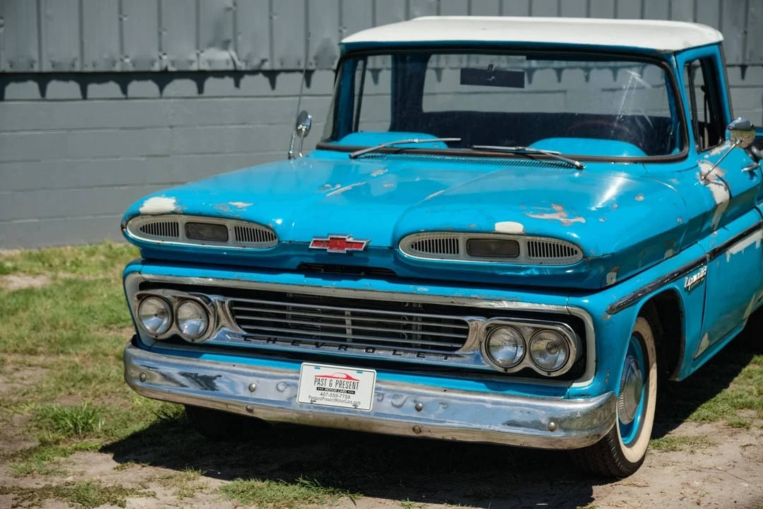 1960 Chevrolet Task Force - Image 21 of 21