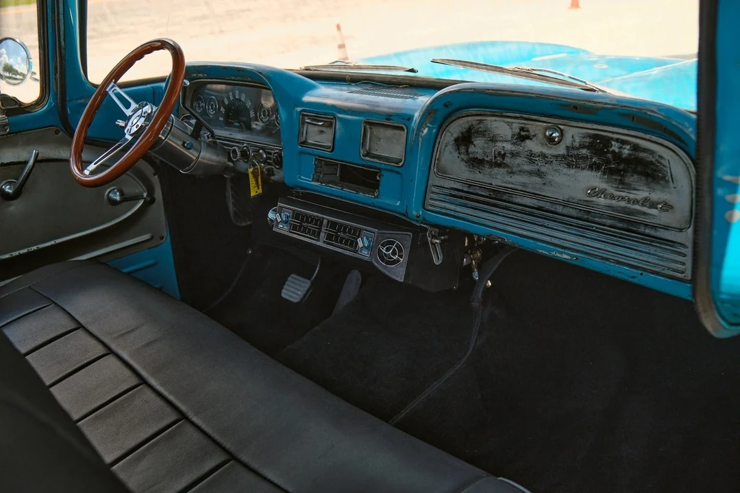 1960 Chevrolet Task Force - Image 12 of 21