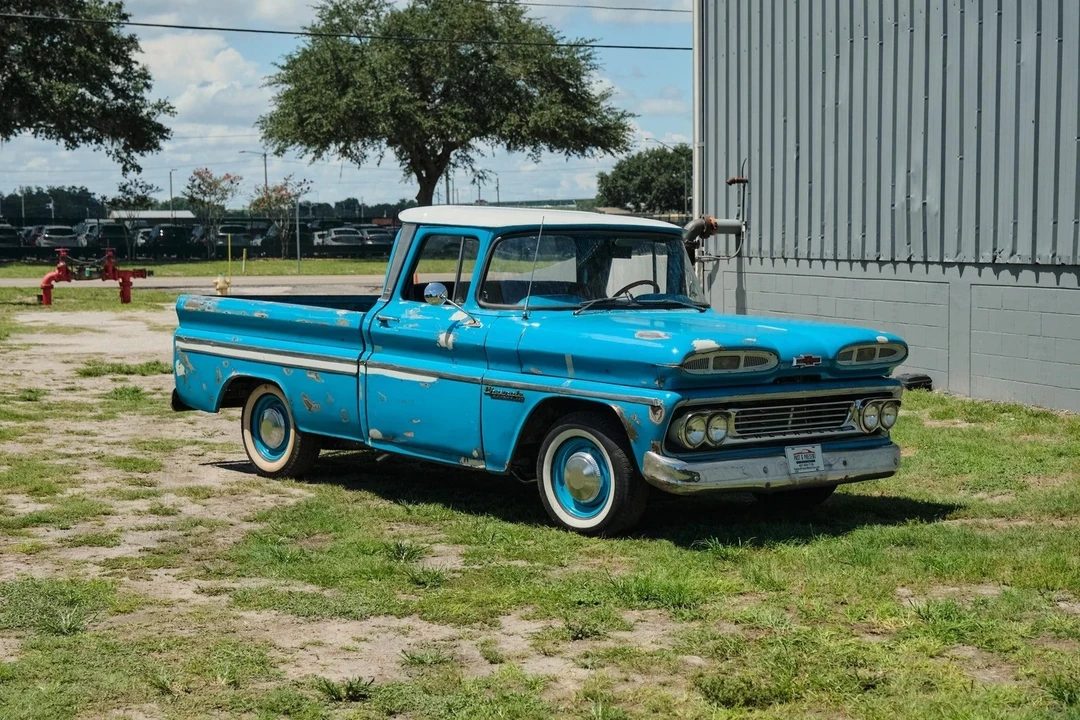 1960 Chevrolet Task Force - Image 9 of 21