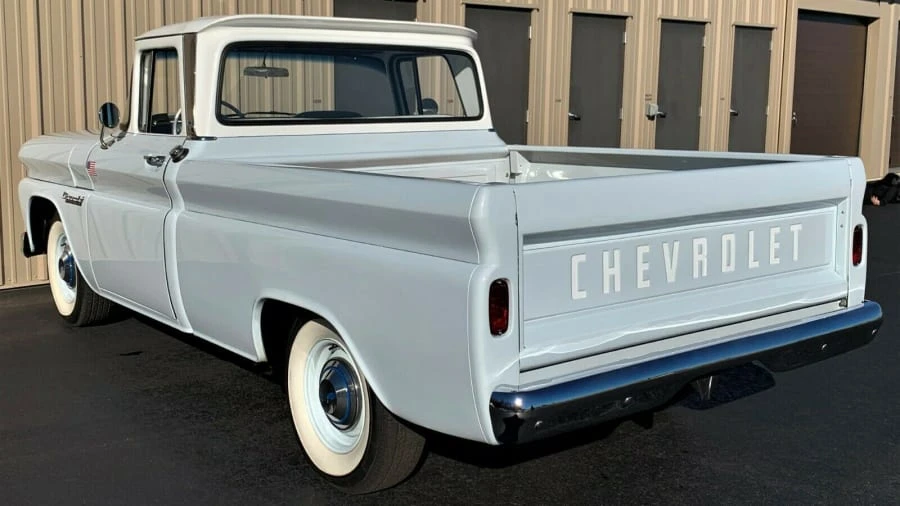 1960 Chevrolet Task Force - Image 2 of 17