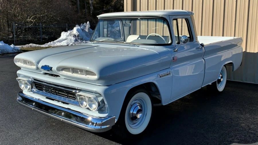 1960 Chevrolet Task Force - Image 17 of 17