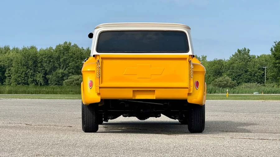 1960 Chevrolet Task Force - Image 5 of 31