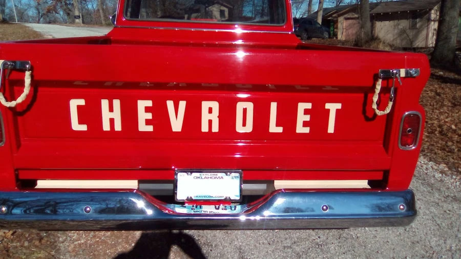 1960 Chevrolet Task Force - Image 3 of 24