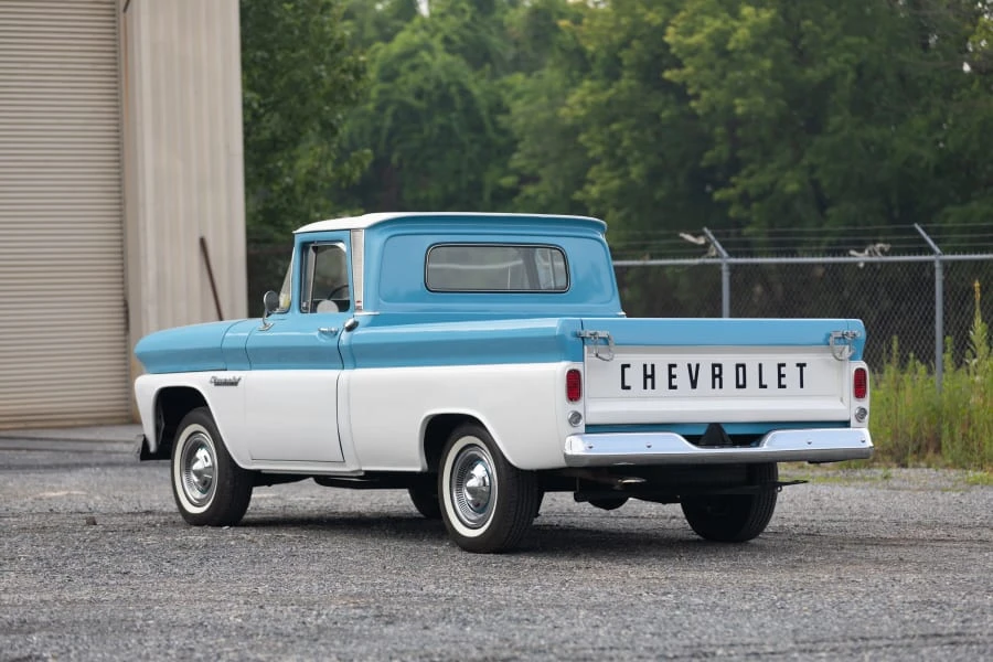 1960 Chevrolet Task Force - Image 11 of 29