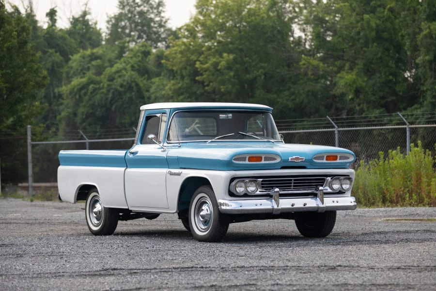 1960 Chevrolet Task Force - Image 10 of 29