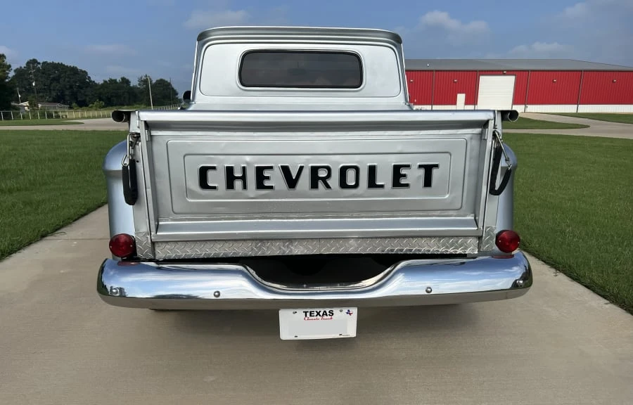 1960 Chevrolet Task Force - Image 4 of 13