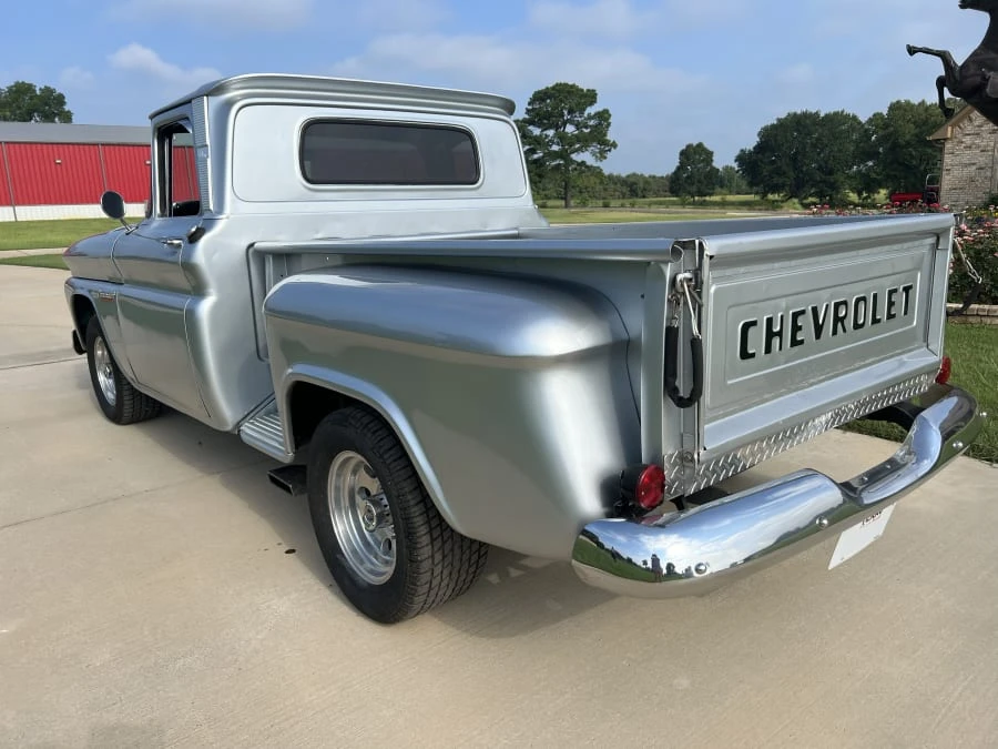 1960 Chevrolet Task Force - Image 6 of 13