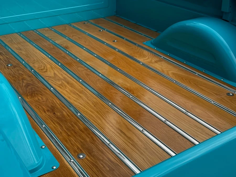 1960 Chevrolet Task Force - Image 26 of 29