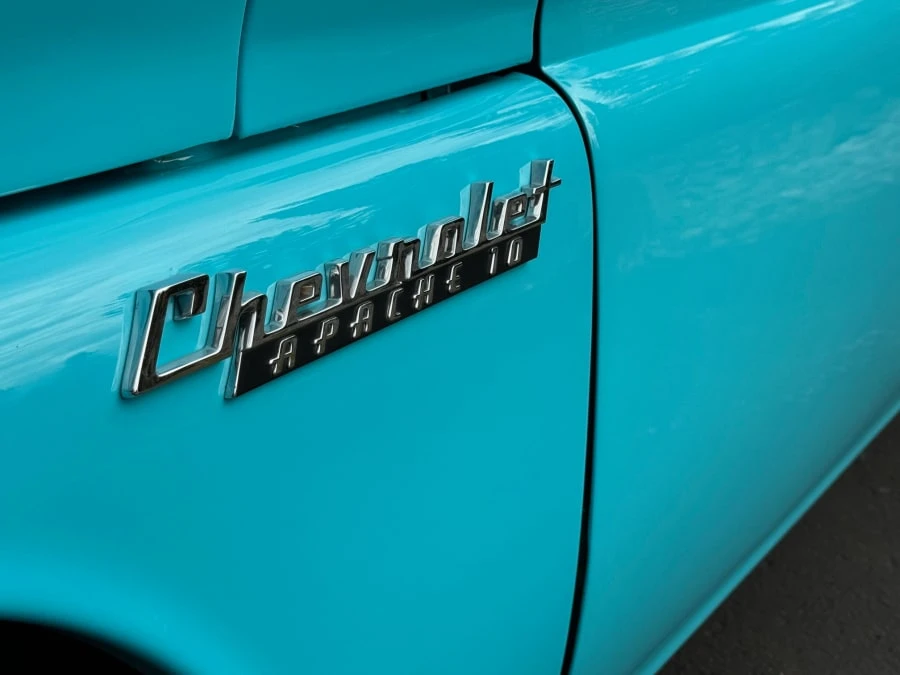 1960 Chevrolet Task Force - Image 15 of 29