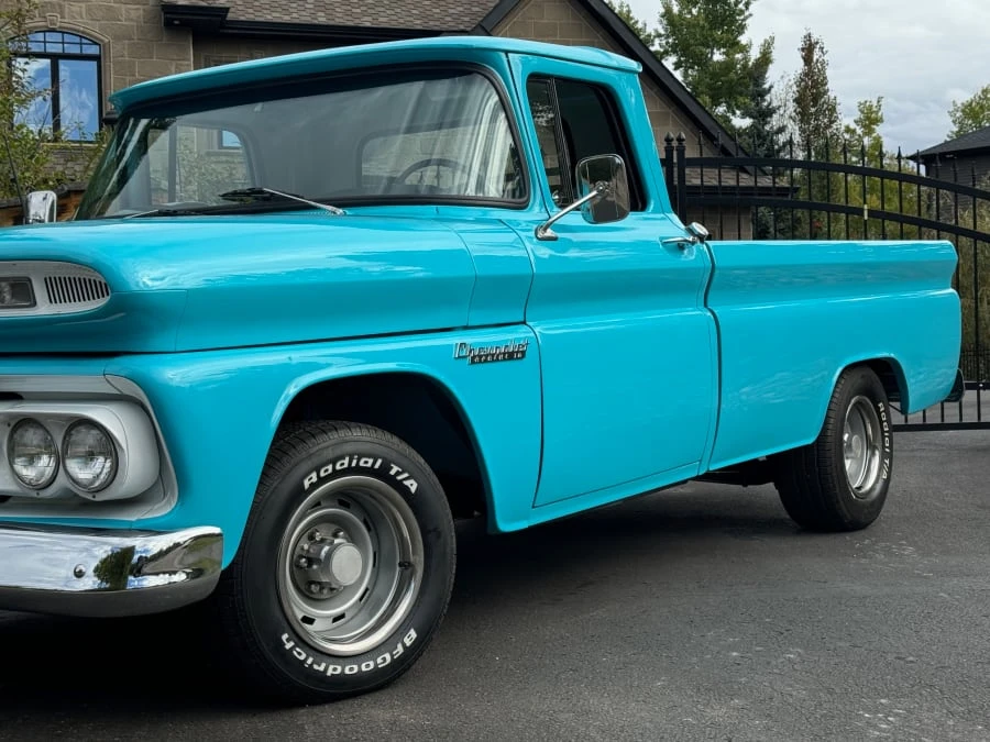 1960 Chevrolet Task Force - Image 22 of 29