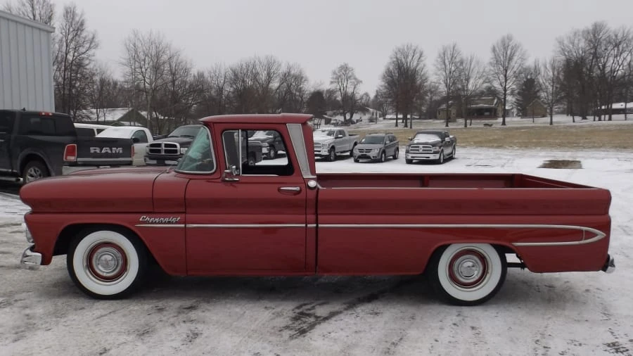 1960 Chevrolet Task Force - Image 2 of 9