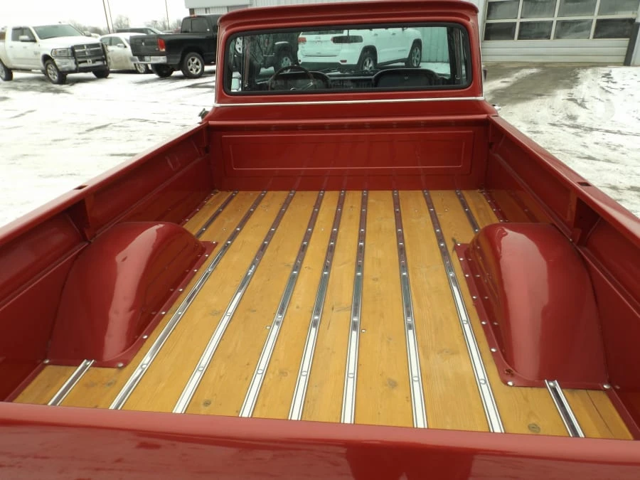 1960 Chevrolet Task Force - Image 8 of 9