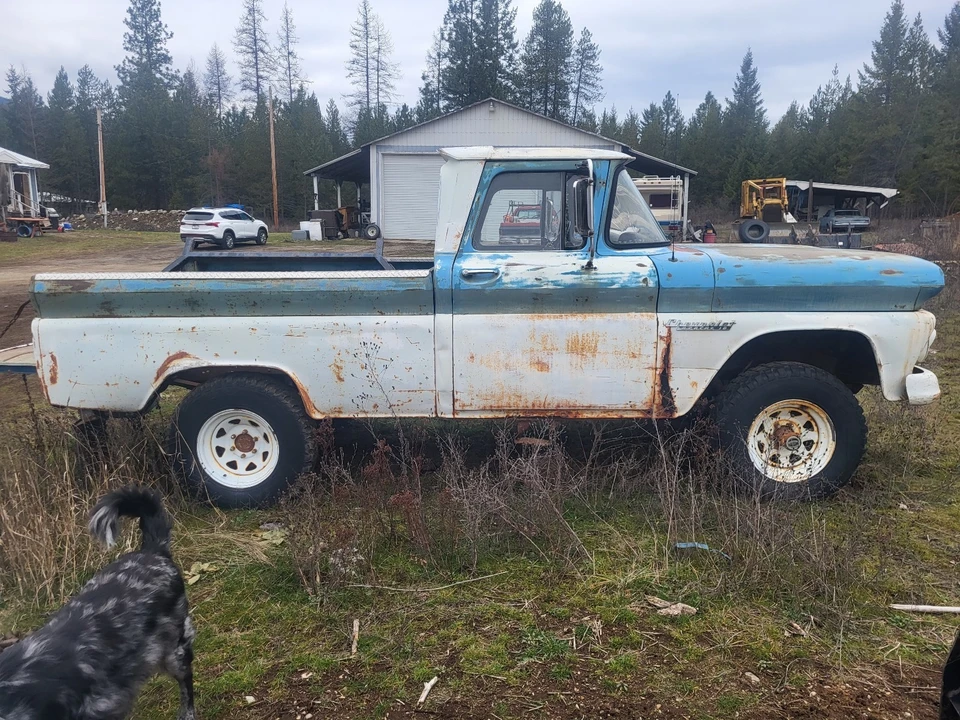 1960 Chevrolet Task Force - Image 2 of 8