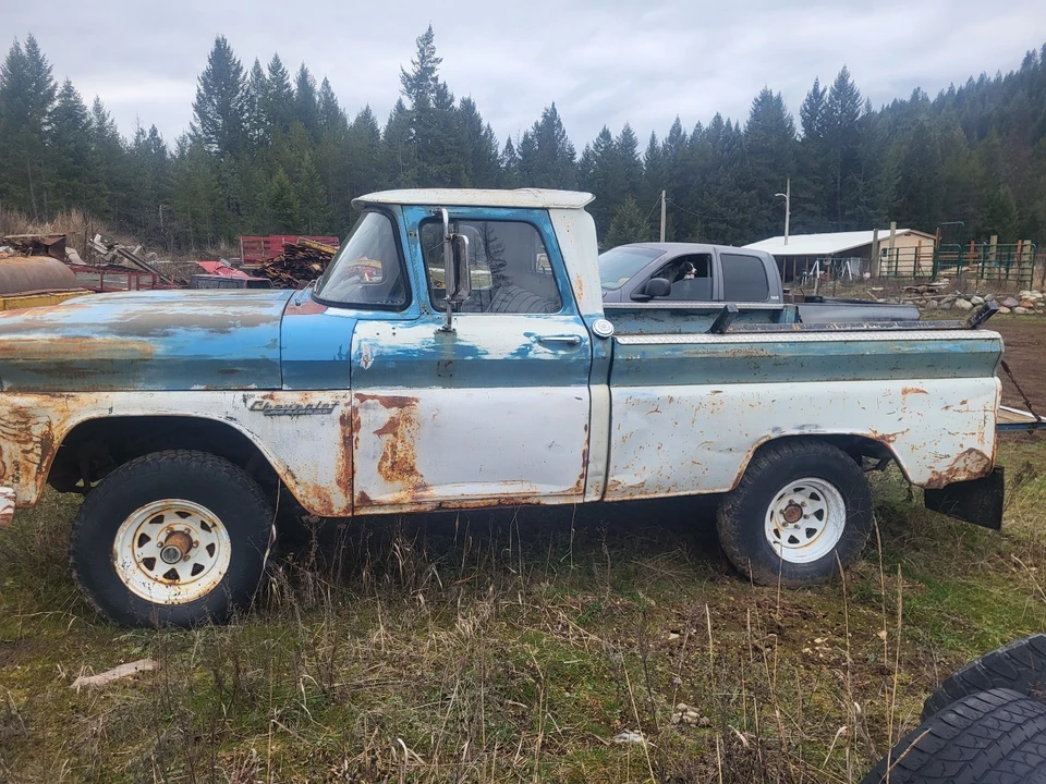 1960 Chevrolet Task Force - Image 4 of 8