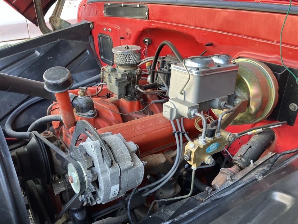 1960 Chevrolet Task Force - Image 21 of 31