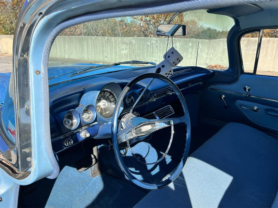 1960 Chevrolet Bel Air 5th Gen - Image 26 of 31