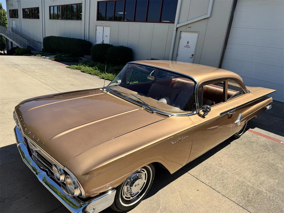 1960 Chevrolet Bel Air 5th Gen - Image 13 of 31