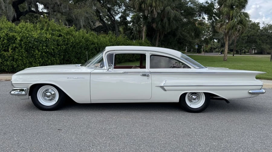 1960 Chevrolet Bel Air 5th Gen - Image 2 of 13