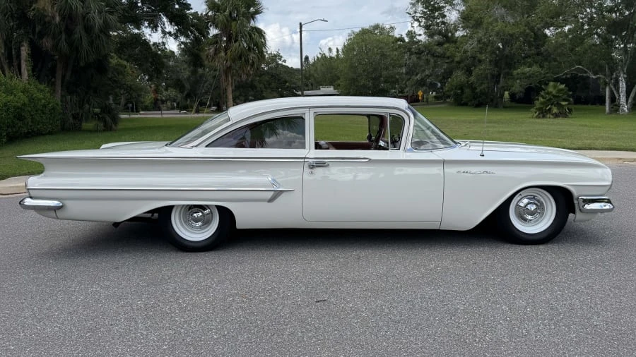 1960 Chevrolet Bel Air 5th Gen - Image 5 of 13