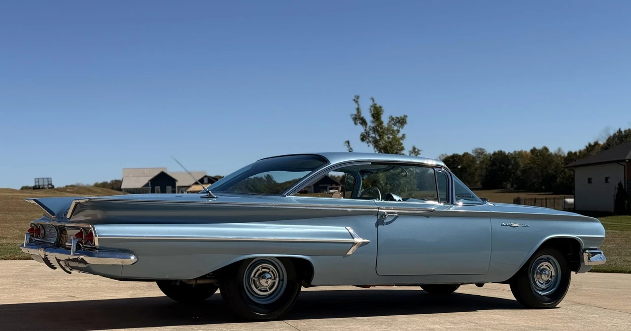1960 Chevrolet Bel Air 5th Gen - Image 26 of 31