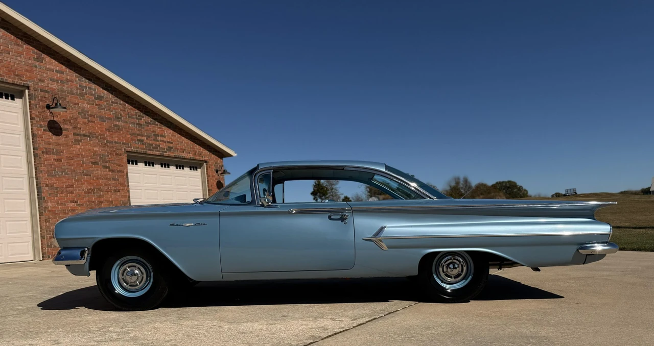 1960 Chevrolet Bel Air 5th Gen - Image 12 of 31