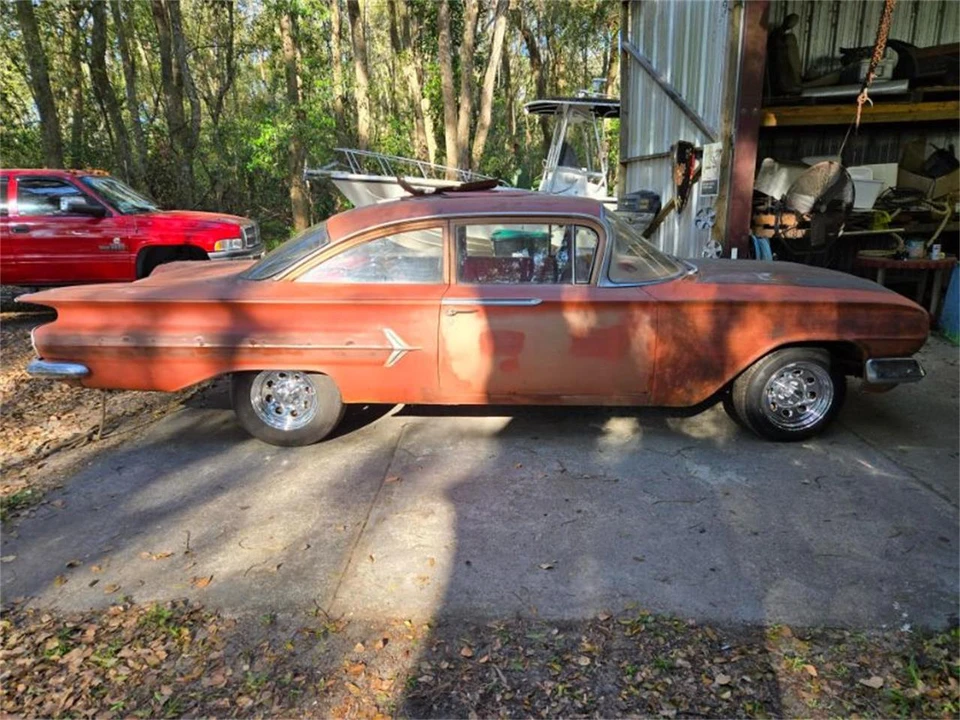 1960 Chevrolet Biscayne - Image 18 of 19