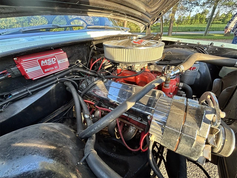 1960 Chevrolet Biscayne - Image 11 of 15