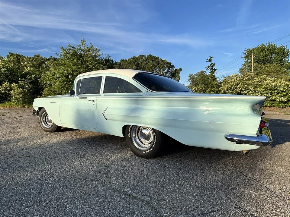 1960 Chevrolet Biscayne - Image 4 of 15