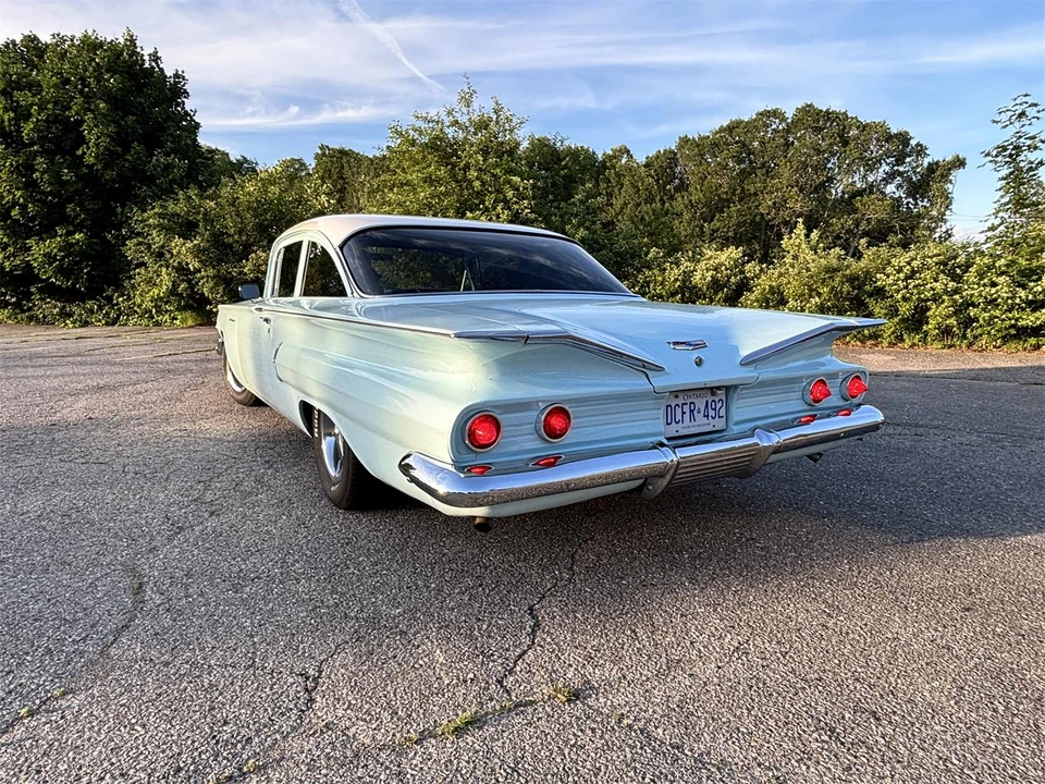 1960 Chevrolet Biscayne - Image 8 of 15