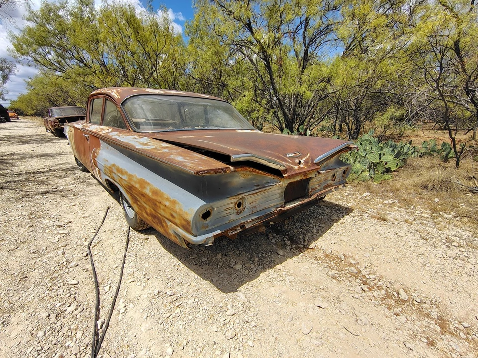 1960 Chevrolet Biscayne - Image 4 of 8
