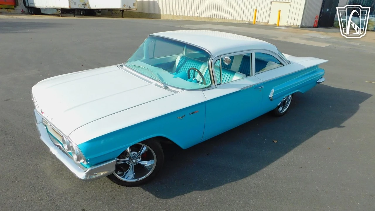 1960 Chevrolet Biscayne - Image 13 of 21