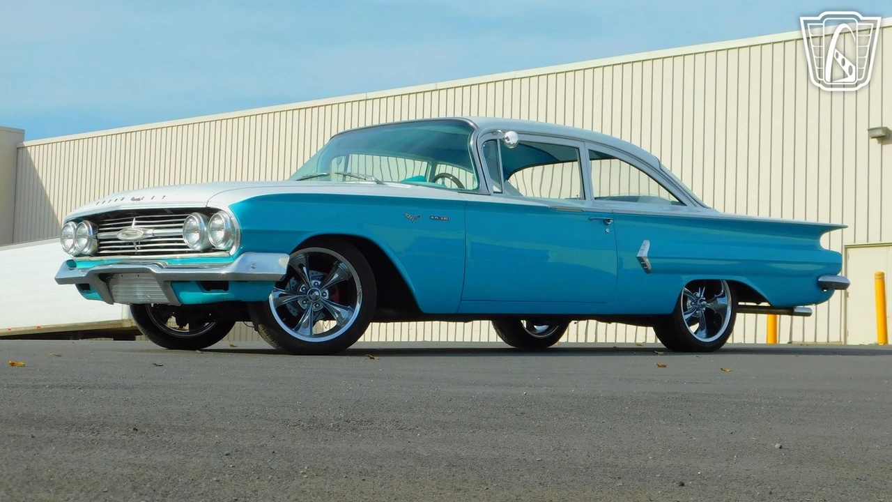 1960 Chevrolet Biscayne - Image 10 of 21