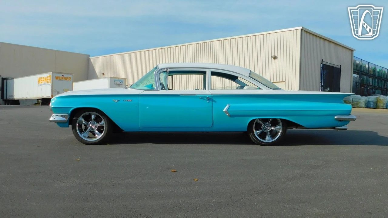 1960 Chevrolet Biscayne - Image 15 of 21