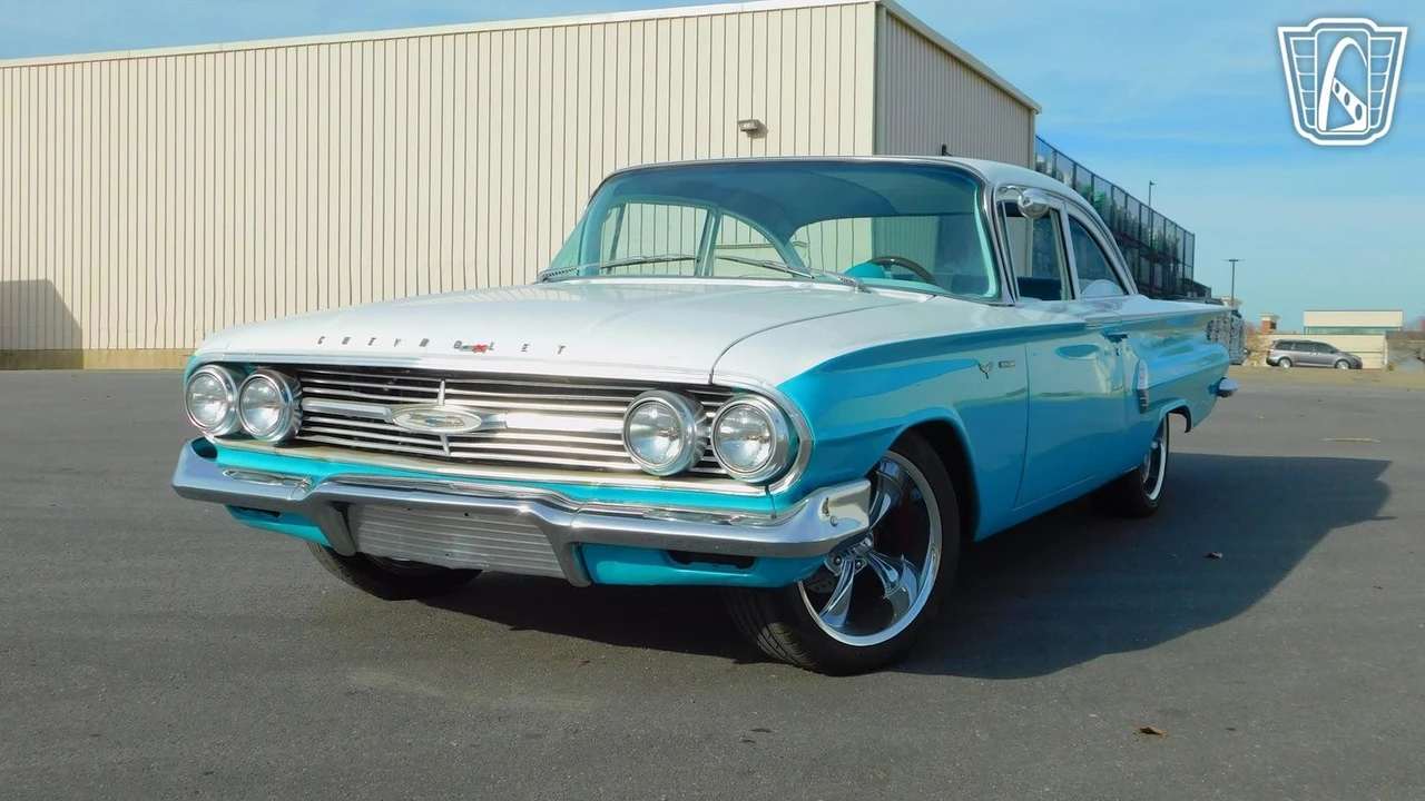 1960 Chevrolet Biscayne - Image 8 of 21