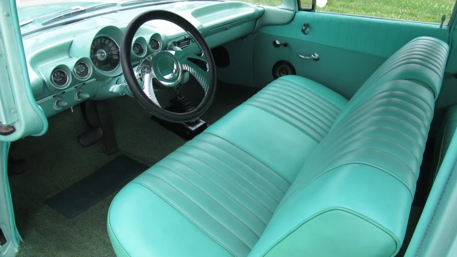 1960 Chevrolet Biscayne - Image 4 of 8