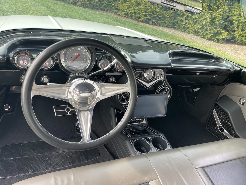 1960 Chevrolet Biscayne - Image 12 of 19