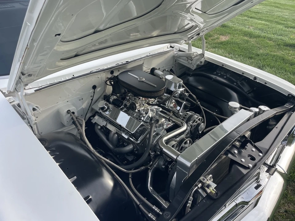 1960 Chevrolet Biscayne - Image 18 of 19