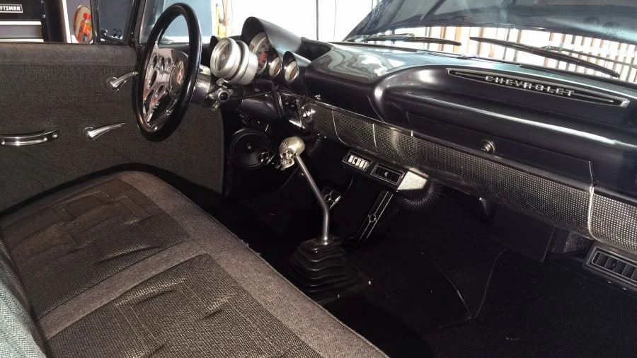 1960 Chevrolet Biscayne - Image 6 of 12