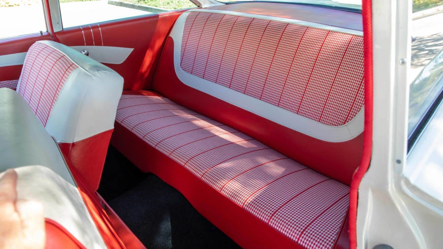 1960 Chevrolet Biscayne - Image 18 of 20