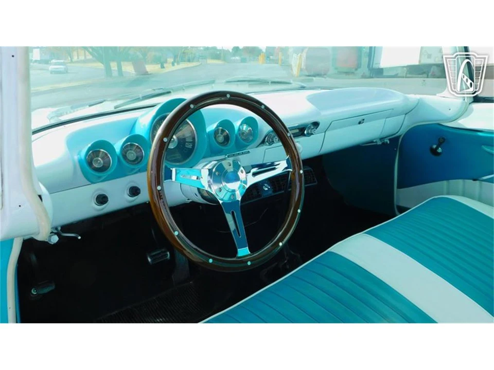 1960 Chevrolet Biscayne - Image 11 of 31