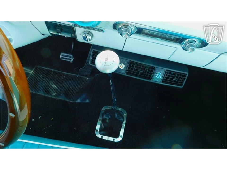 1960 Chevrolet Biscayne - Image 14 of 31