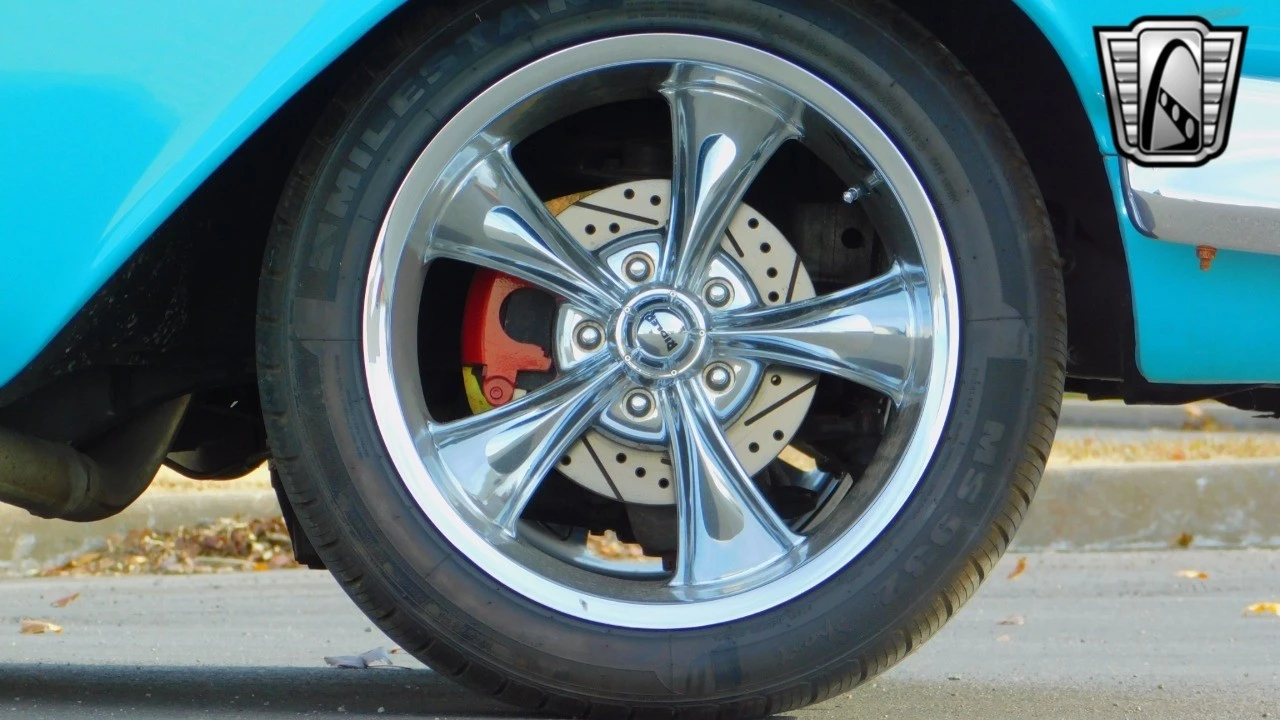 1960 Chevrolet Biscayne - Image 14 of 21