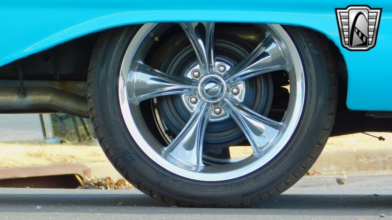 1960 Chevrolet Biscayne - Image 13 of 21
