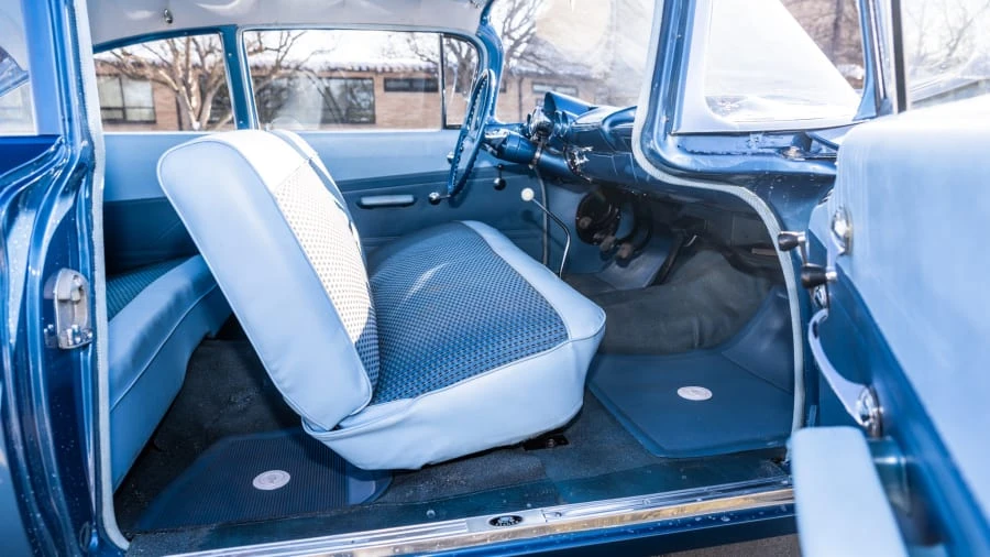 1960 Chevrolet Biscayne - Image 5 of 31