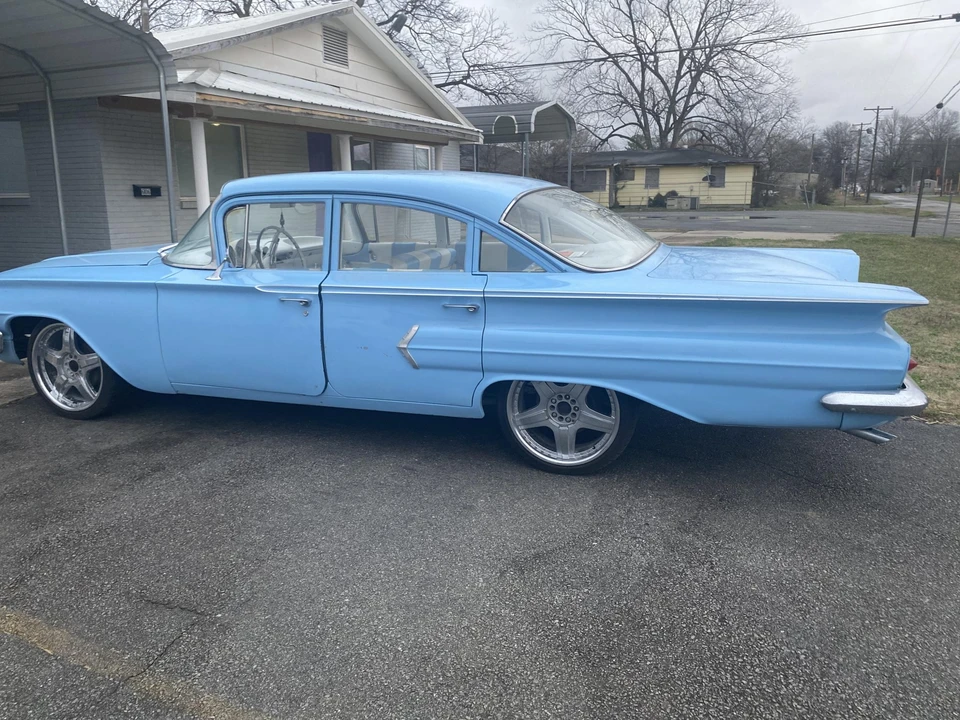 1960 Chevrolet Biscayne - Image 22 of 31