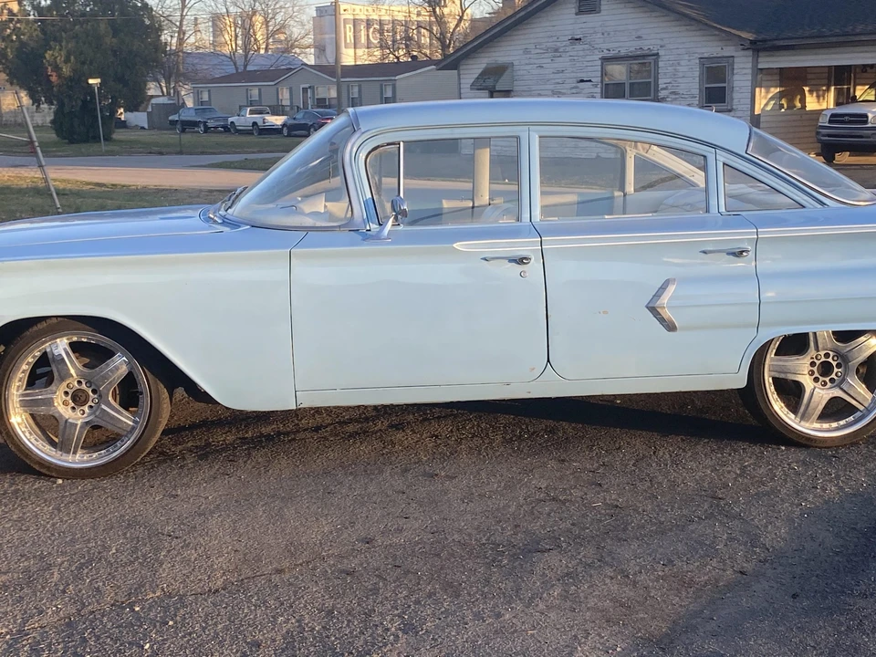 1960 Chevrolet Biscayne - Image 23 of 31