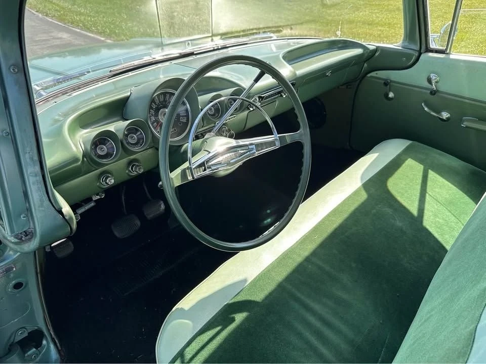 1960 Chevrolet Biscayne - Image 15 of 20
