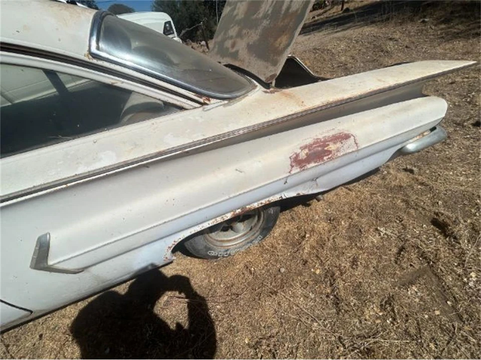 1960 Chevrolet Biscayne - Image 3 of 15