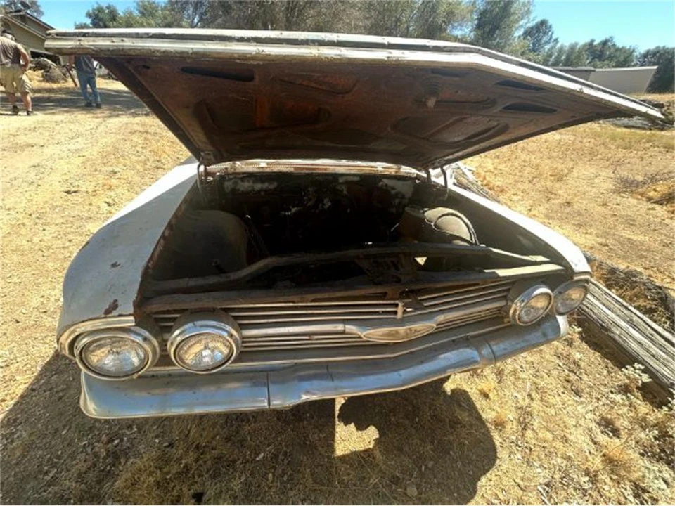 1960 Chevrolet Biscayne - Image 7 of 15