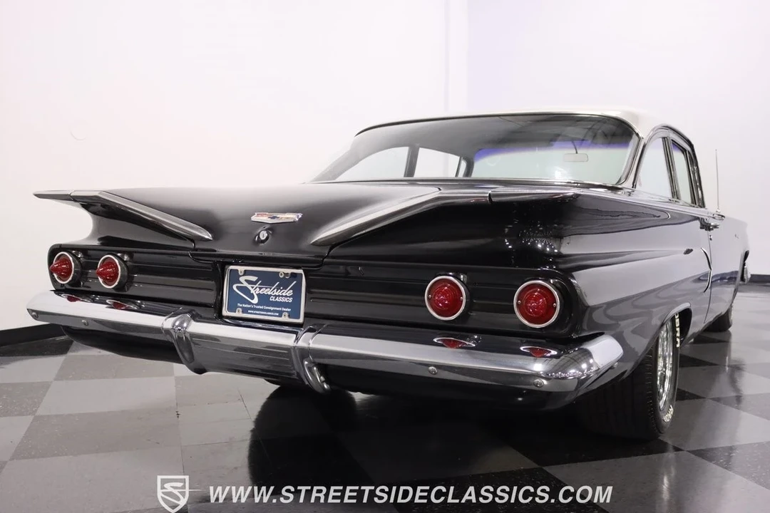 1960 Chevrolet Biscayne - Image 10 of 21